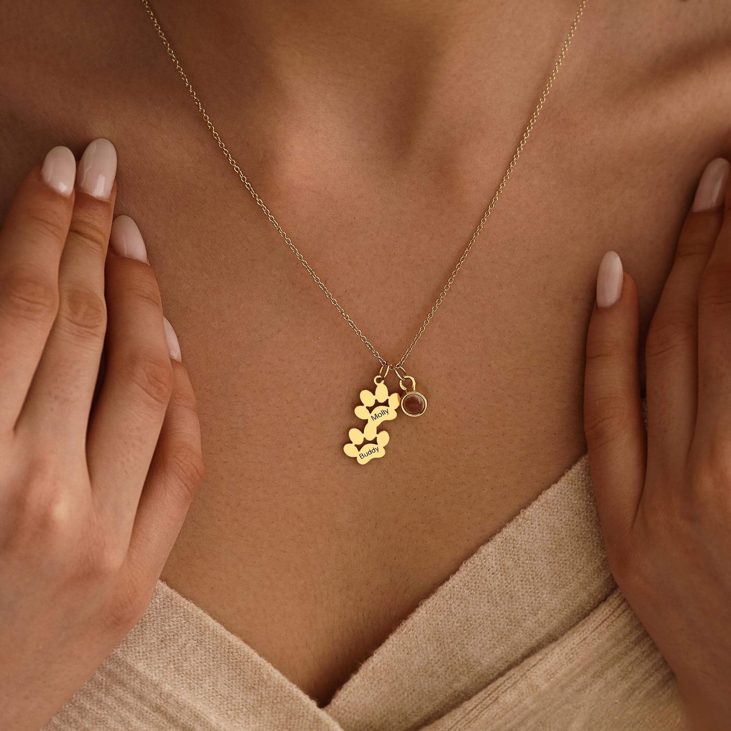 Personalized Paw Name Projection  Necklace